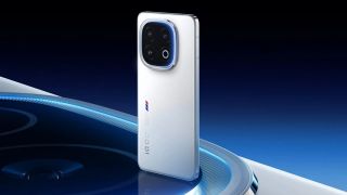 Đây là chiếc gaming phone cấu hình khủng, màn hình 144Hz đối đầu Galaxy S25 Ultra