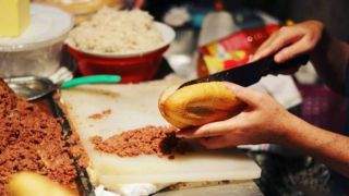 Thông tin Chính phủ cảnh báo người dân về 'Pate Cột Đèn Hải Phòng' chính gốc và pate công nghiệp