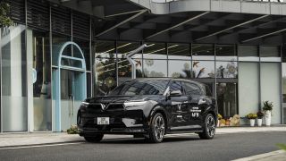 Cận Tết, ‘xe chủ tịch’ VinFast VF 9 lăn bánh từ 1,3 tỷ đồng, nuôi xe gần như bằng 0