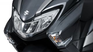 Suzuki chính thức ra mắt ‘huyền thoại xe ga’ 125cc mới giá 69 triệu đồng: Chơi sát ván Honda SH Mode