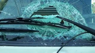 Cái kết cho đối tượng vừa ra tù đã gây sự, dùng đá ném vỡ kính xe tải của hàng xóm