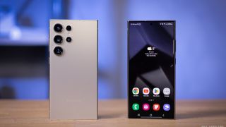 Galaxy S24 Ultra từng gây bão một thời nay chỉ còn khoảng 15 triệu đồng, lẹ tay chốt ngay chơi Tết!