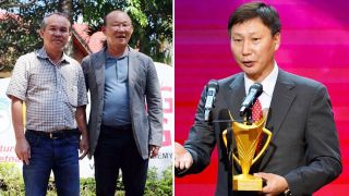 Nhận danh hiệu cao quý cùng bóng đá Việt Nam, HLV Kim Sang Sik gửi lời cảm ơn đến 'người đặc biệt'