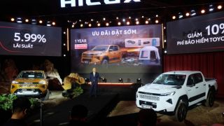 Điểm tin ô tô 29/1: Ford Bronco đăng ký tại Việt Nam, Toyota Hilux 2026 'trình làng' - giá 632 triệu