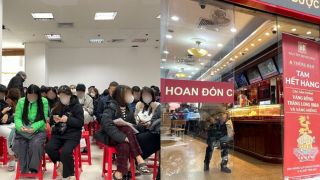 Giá vàng giảm sâu chưa từng thấy, cửa hàng bất ngờ ‘dừng bán’, người dân xếp hàng dài chờ mua giữa biến động khó lường