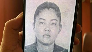 Nghi án dùng đũa vuốt nhọn đâm thủng mặt cô gái rồi rời khỏi hiện trường, công an thông báo nóng