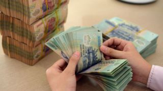 Thưởng Tết Bính Ngọ 2026 bình quân tăng 13%,doanh nghiệp không chi trả đúng cam kết sẽ bị phạt nặng