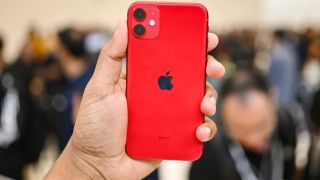 Đây vẫn là iPhone rẻ nhất Việt Nam, ngon bổ rẻ vô địch chiến tốt mọi tính năng cơ bản như iPhone 17