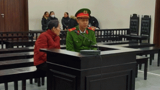 Sau 25 năm bỏ trốn, nữ giúp việc 72 tuổi bị bắt giữ vì bán heroin: Lời khai với loạt tình tiết sốc