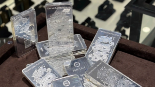 Giá bạc hôm nay 10/2: Bạc bật tăng sau đáy sâu, chuyên gia nói gì?