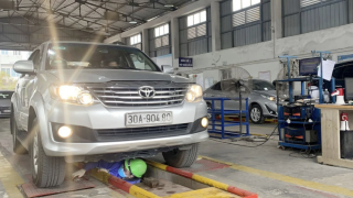 Từ 1/3/2026, ô tô được cấp giấy chứng nhận kiểm định điện tử, tiến tới bỏ tem dán kính