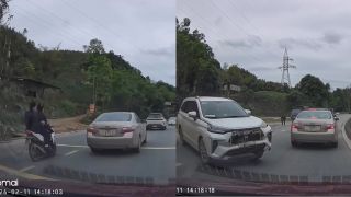 Hai ‘báo thủ’ không mũ bảo hiểm tông trực diện ô tô và cái kết, camera ghi lại toàn bộ diễn biến sự việc