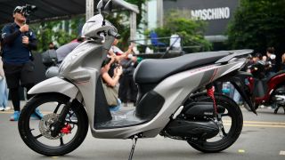 Bảng giá xe Honda Vision 2026 giữa tháng 2/2026 giảm mất phanh: Lấn át cả LEAD và SH Mode vì quá rẻ