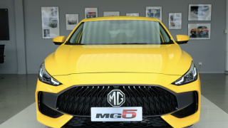 Giá xe MG mới nhất tháng 2/2026: New MG5 từ 399 triệu, MG ZS  khởi điểm 518 triệu đồng