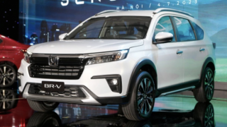 Điểm tin ô tô Mồng 1 Tết: BMW X5 bản Năm Ngọ ra mắt, Geely EX2 nhận cọc, giá xe Honda mới nhất