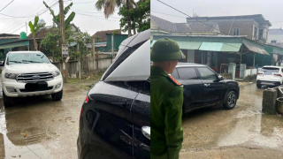 Cái kết vụ ô tô đỗ chắn ngõ, điều thêm xe khóa đầu đuôi, chủ xe tuyên bố ‘công an là bạn anh hết’