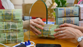 Lãi suất 9%/năm sau Tết: Cơ hội thật hay chỉ dành cho 'đại gia'?