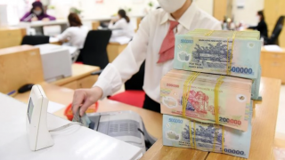 Lãi cho vay leo thang, giấc mơ an cư ngày càng xa tầm tay?