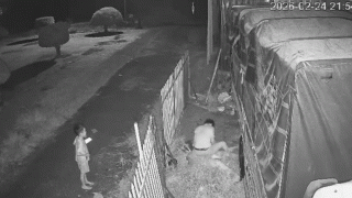 Đồng Tháp: Con trai khóc van xin bố đừng ‘xử lý’ mẹ nhưng bất thành, hé lộ nguồn cơn ra tay?