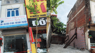 Nhà bị nghiêng sau khi hàng xóm thi công: Chủ nhà từ chối số tiền bồi thường 300 triệu vì 1 lý do?