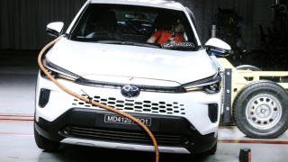 Khó tin nhưng là sự thật: Toyota Corolla Cross chỉ đạt 2 sao an toàn vì thiếu túi khí rèm bảo vệ đầu