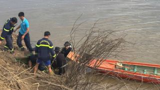 Lật thuyền khi đánh cá trên sông Đăk Plà ở Quảng Ngãi, lực lượng chức năng tìm thấy thi thể nạn nhân sau tìm kiếm