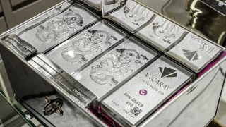 Giá bạc hôm nay 26/2: Bứt tốc ngày vía Thần Tài, đồng loạt vượt 90 triệu đồng/kg