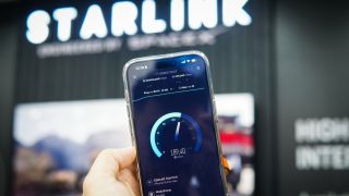 Starlink Việt Nam có CEO 9X người Hà Nội, bước đi đáng chú ý của Tỷ phú công nghệ Elon Musk