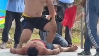 Phản ứng trái chiều của CĐM về vụ đô vật 44 tuổi tử vong trong lúc thi đấu ở Sóc Sơn, Hà Nội