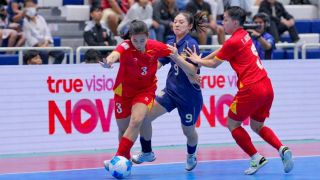 ĐT Việt Nam thua cay đắng Thái Lan, CĐV Đông Nam Á chỉ thẳng sai lầm của trọng tài