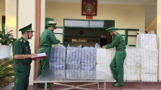 Biên phòng Hà Tiên phát hiện và thu giữ 7.500 bao thuốc lá ngoại không rõ nguồn gốc