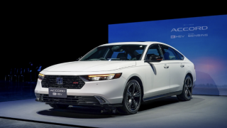 Thật không thể tin nổi: Honda Accord e:PHEV giảm ‘kỷ lục’ lên tới 380 triệu đồng, giới hạn 1000 suất