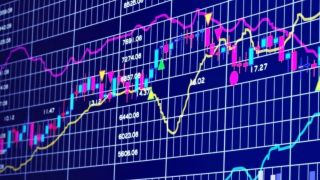 Không phải dầu khi, một nhóm cổ phiếu bất ngờ ‘chiếm sóng’ nhờ giá hàng hóa tăng mạnh