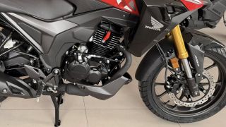 Tin xe cuối tuần: Honda mở bán 'vua côn tay' 185cc mới giá 79 triệu đồng, hạ đo ván Yamaha Exciter