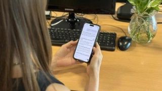 Người trẻ ‘nhờ AI nói hộ’: Từ tin nhắn chia tay đến lời an ủi