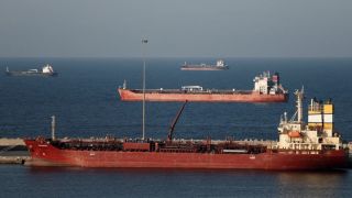 Iran lên tiếng về eo biển Hormuz giữa tin đồn đóng cửa, thị trường năng lượng theo dõi diễn biến của giá dầu