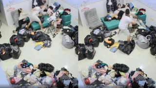 Camera ghi toàn cảnh chồng đánh vợ lúc 2h50 sáng, cô gái chứng kiến lao vào che chắn, nguyên nhân ra sao? 