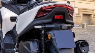 Yamaha chính thức ra mắt ‘vua xe ga’ mới khắc chế cứng cả Honda SH và SH Mode, có phanh ABS, giá mềm