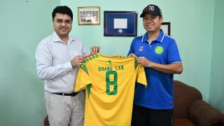 Chính thức có HLV Việt Nam đầu tiên làm việc ở Nam Mỹ, từng nhiều năm gắn bó với V.League