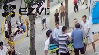 Bác sĩ bế con đi dạo thì gặp người đột quỵ, camera ghi lại giây phút ‘hóa người hùng’ gây xúc động