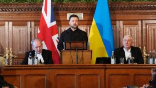 Ukraine cử 201 chuyên gia săn UAV sang Vùng Vịnh hỗ trợ Mỹ và phát biểu 'lạnh nhạt' của ông Trump