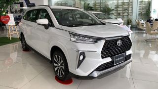 Đại chiến Mitsubishi Xpander, Toyota Veloz Cross giảm giá lăn bánh giữa tháng 3/2026 cực kỳ hấp dẫn