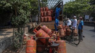 Giá dầu vượt ngưỡng 100 USD: IEA khẩn cấp ra khuyến nghị 'sống sót' qua khủng hoảng năng lượng