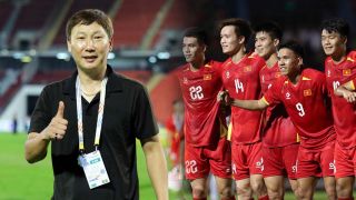 Bị xử thua 'muối mặt' trước ĐT Việt Nam, ĐT Malaysia tiếp tục 'tung hỏa mù' với HLV Kim Sang-sik