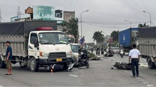 Ninh Bình: Hiện trường vụ xe tải tông liên hoàn 3 xe máy, 2 người phụ nữ ra đi tại chỗ