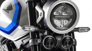 Honda chính thức ra mắt ‘huyền thoại côn tay’ mới: Thiết kế đẹp vượt thời gian, có màn TFT cực khủng