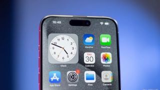 iPhone 15 Pro Max ngày càng rẻ, từ 17 triệu, chip A17 Pro vẫn đáng giá từng đồng hơn cả iPhone 17e