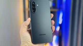 Galaxy A17 5G cũ nay chỉ nhỉnh 4 triệu đồng, đáng chơi hơn smartphone Trung Quốc, đáng mua cho học sinh, sinh viên