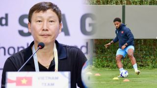 HLV Kim Sang-sik bị học trò làm khó, thuyền trưởng ĐT Việt Nam toát mồ hôi trước trận gặp Bangladesh