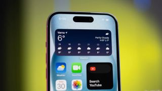 Đây là iPhone màn dynamic island rẻ nhất Việt Nam, bốc bừa 1 tính năng cũng ăn đứt iPhone 17e 